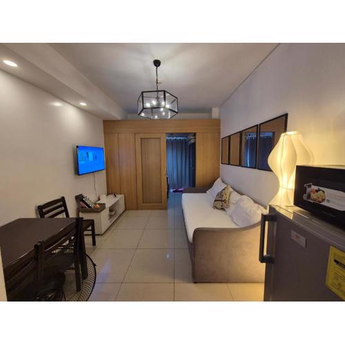 Family Suite with Big Balcony and Pool View