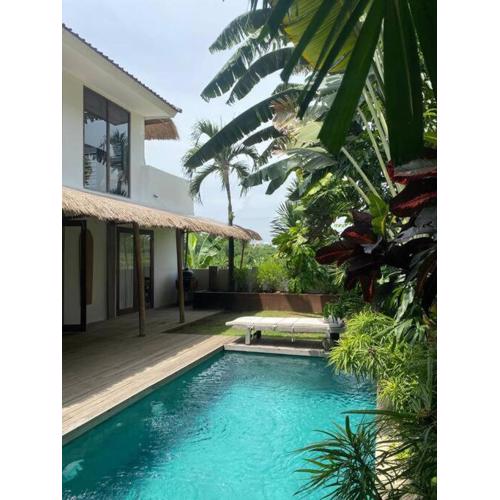 Family Villa - Rice field view - Berawa/Canggu