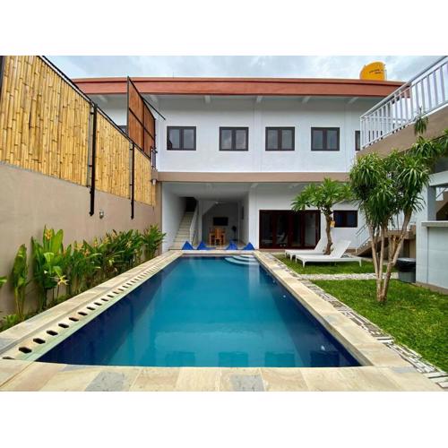 Family Villa with Private Pool in Central Seminyak