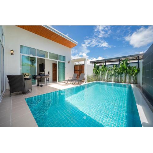 Family villa with Private swimming pool Phuket