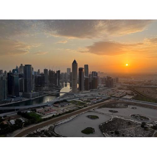 Fantastic Downtown Skyline und Sea View 44th floor Pool Gym Luxury Studio