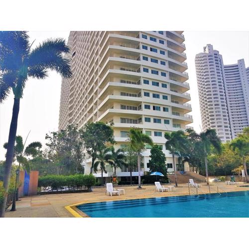 Fantastic sea view beach condo