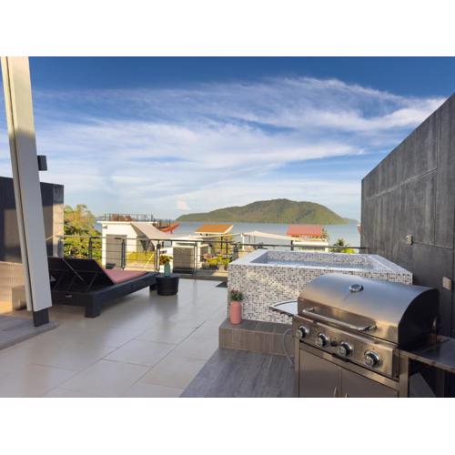 Fantastic SeaView 4br Private Pool Villa