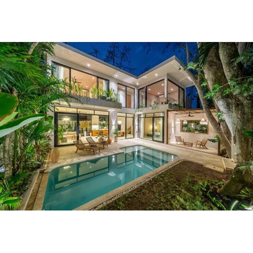 FeeelsV2 - Soak, Sunbathe, Unwind - Dreamy Villa with Private Pool