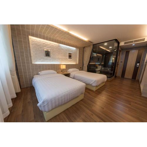 Feel Nimman Boutique