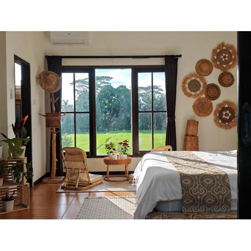 female-only solowe home villa2