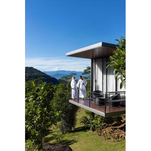 Ferndale Retreat Knuckles