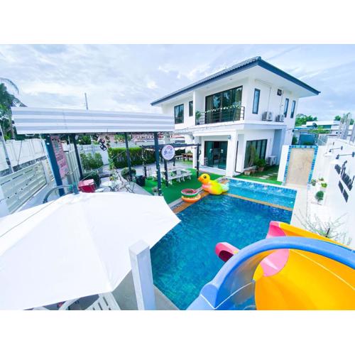 Fhamai Pool Villa Pattaya (บ้านฟ้าใหม่ พูลวิลล่า)