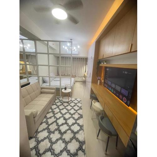 Field residences Building 9