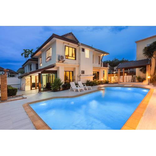 First Ao Nang Private Pool Villa