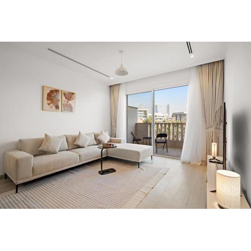 FIRST CLASS 1BR Spacious Comfort Awaits