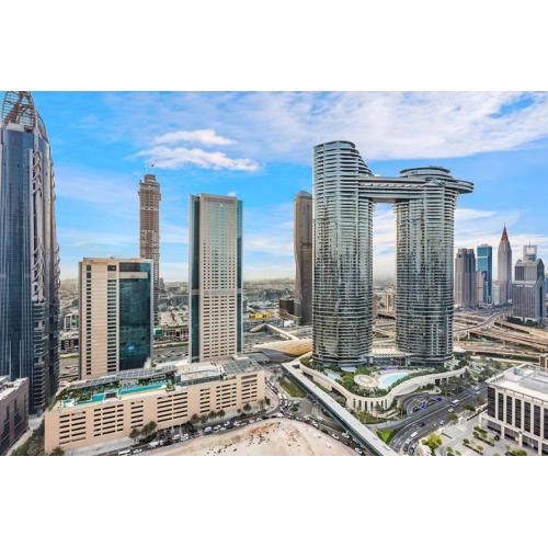 FIRST CLASS 2BR Stylish Skyview Downtown