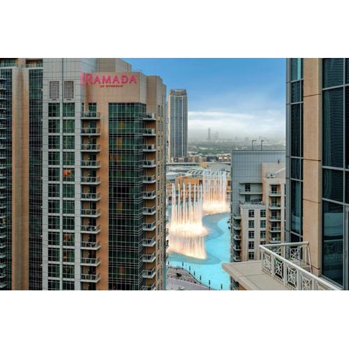 FIRST CLASS 3BR Burj Khalifa & Fountain View