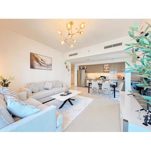 First Class Stay in Downtown Dubai Near Burj Park by SBH