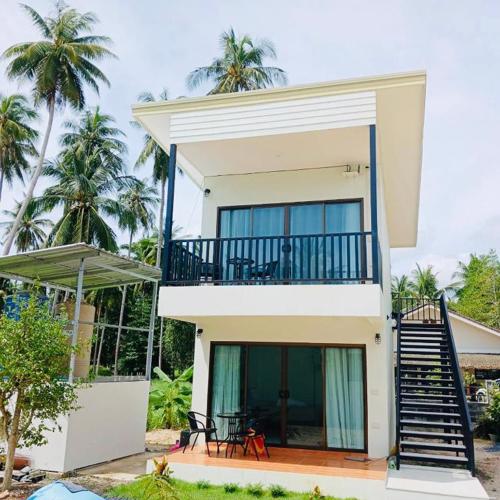 First Light sunset view bungalow