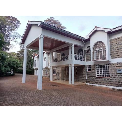 five bedroom home in keren