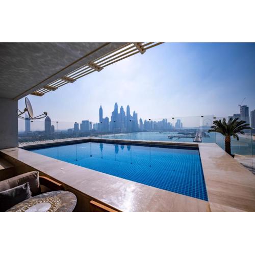 FIVE Palm Jumeirah 2BR Luxury Penthouse , Full Marina See View with Private Pool