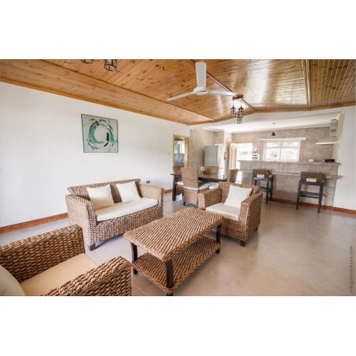 Flora's Self Catering Apartments