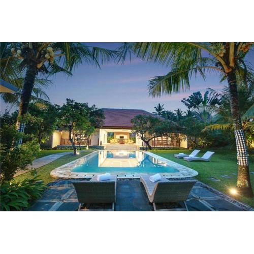 Flower Green 3 BR Private Pool Villa AN01