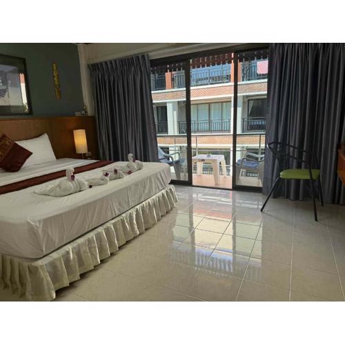 Flowernight Guesthouse