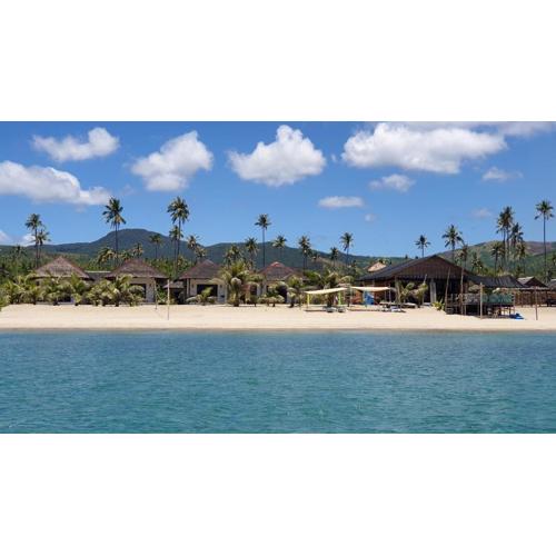 Footprints Beach Resort