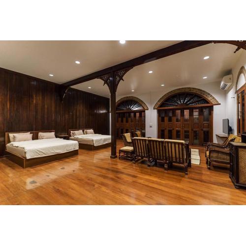 FOREST - Fong Lee CC Lampang Walking Street