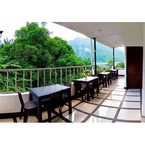 Forest Bay Inn El Nido