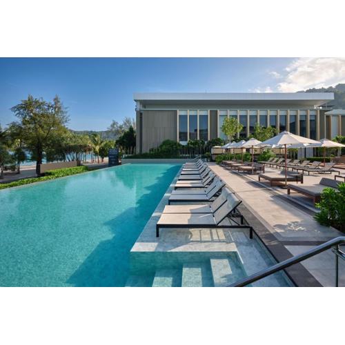 Four Points by Sheraton Phuket Patong Beach Resort