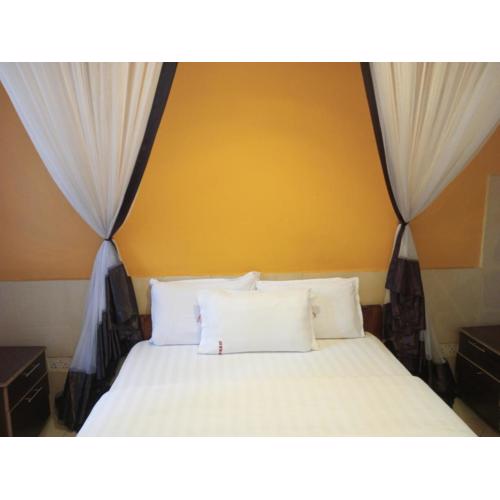 Fourth Parklands Hotel