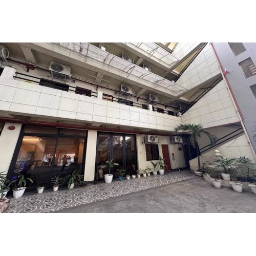 Franca Arcade near Quezon City Circle