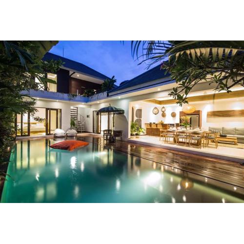 Frangipani Villa Mawe at Berawa