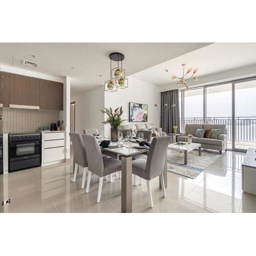 Frank Porter - 17 Icon Bay