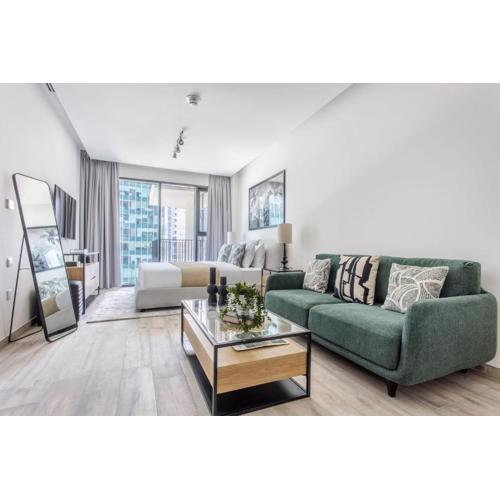 Frank Porter - Ahad Residences