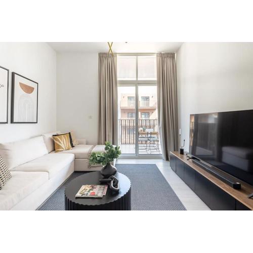 Frank Porter - Belgravia 3