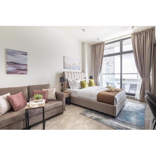 Frank Porter - Majestique Residence 2