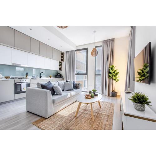 Frank Porter - Noor 3 Midtown