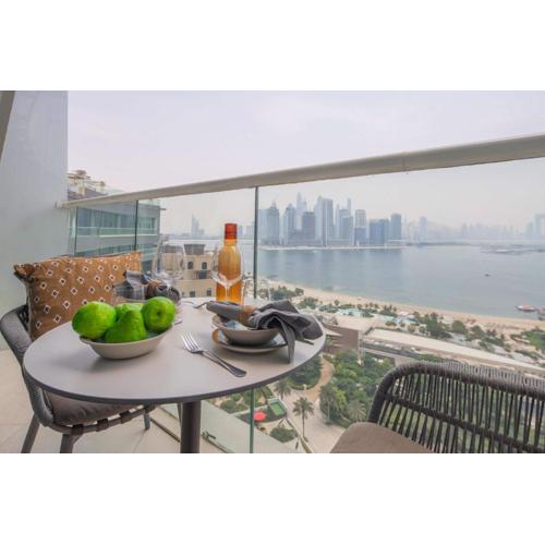 Frank Porter - Seven Hotel & Aprtments