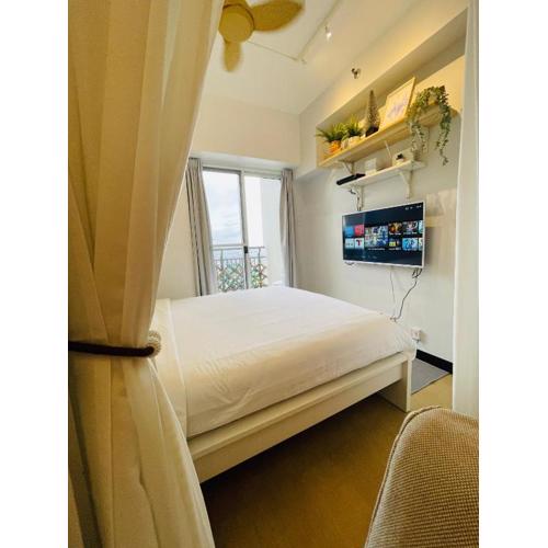 Free Car Parking - Sheridan North 1BR Apt near BGC