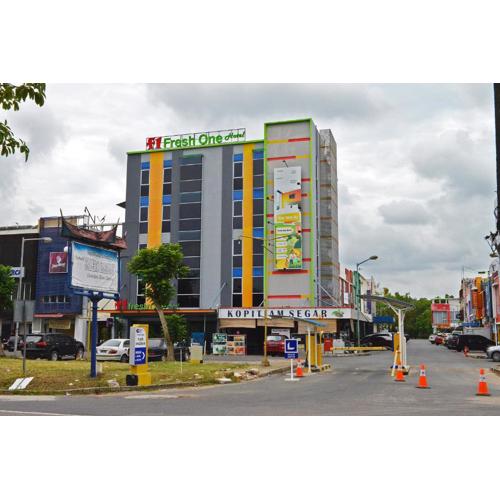 Fresh One Hotel