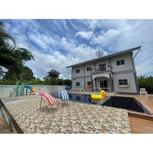 Frey Pool Villa Sattahip