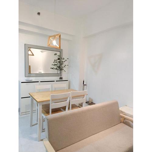 Friends Zone - 2BR condo unit in Mandaluyong