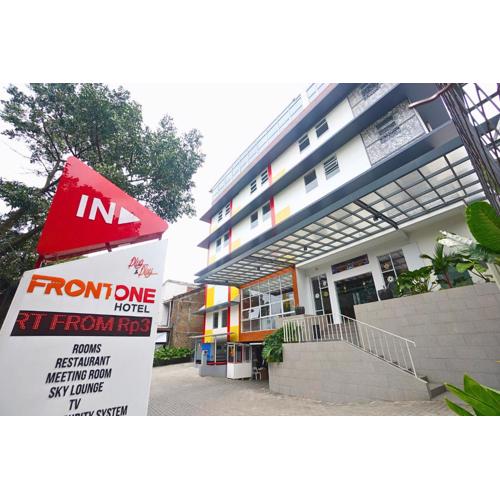 Front One Hotel Pasir Koja Bandung
