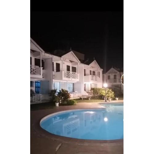 Front Seaview Villa At Flic En Flac