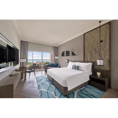 Fujairah Rotana Resort & Spa - Al Aqah Beach