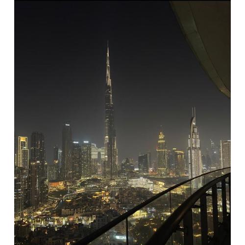 Full BurjKhalifa View - Luxury 2BR in 5Stars Hotel