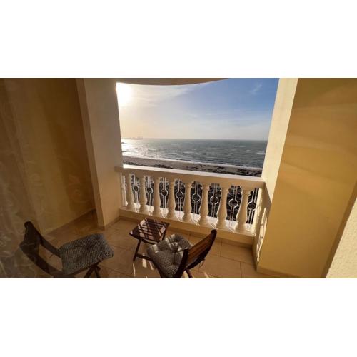 Full sea view Studio high floor