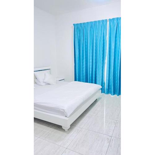 Fully furnish flat including all bills for monthly rental