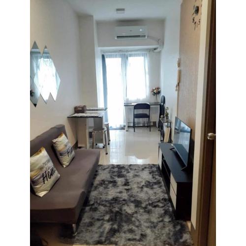 Fully Furnished 1 Bedroom Condo - Fame Residences, Tower 2