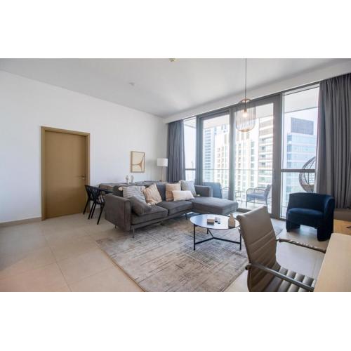 Fully Furnished 2BR-Direct Dubai Mall Connection