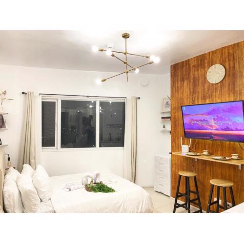 Fully furnished condo in Quezon City